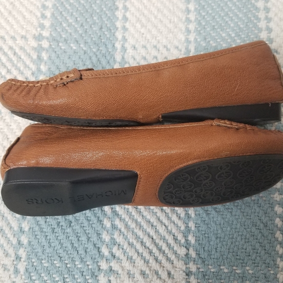 Michael Kors Leather Flats - Picture 5 of 9